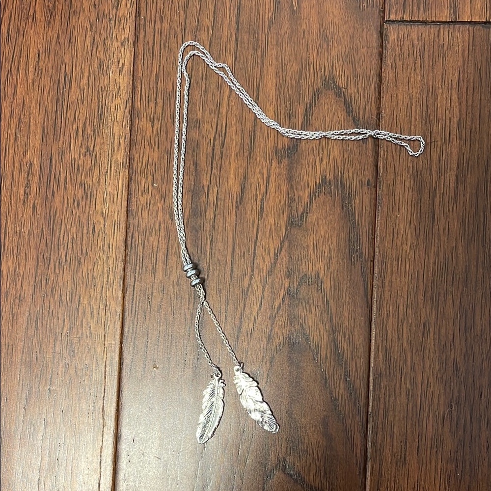 STELLA & DOT Silver Feather Pendant Necklace